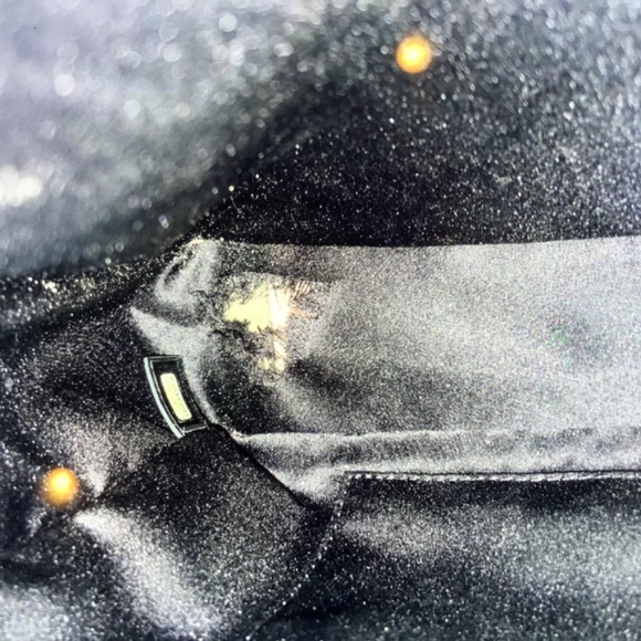 CHANEL Bag - Picture 14 of 16